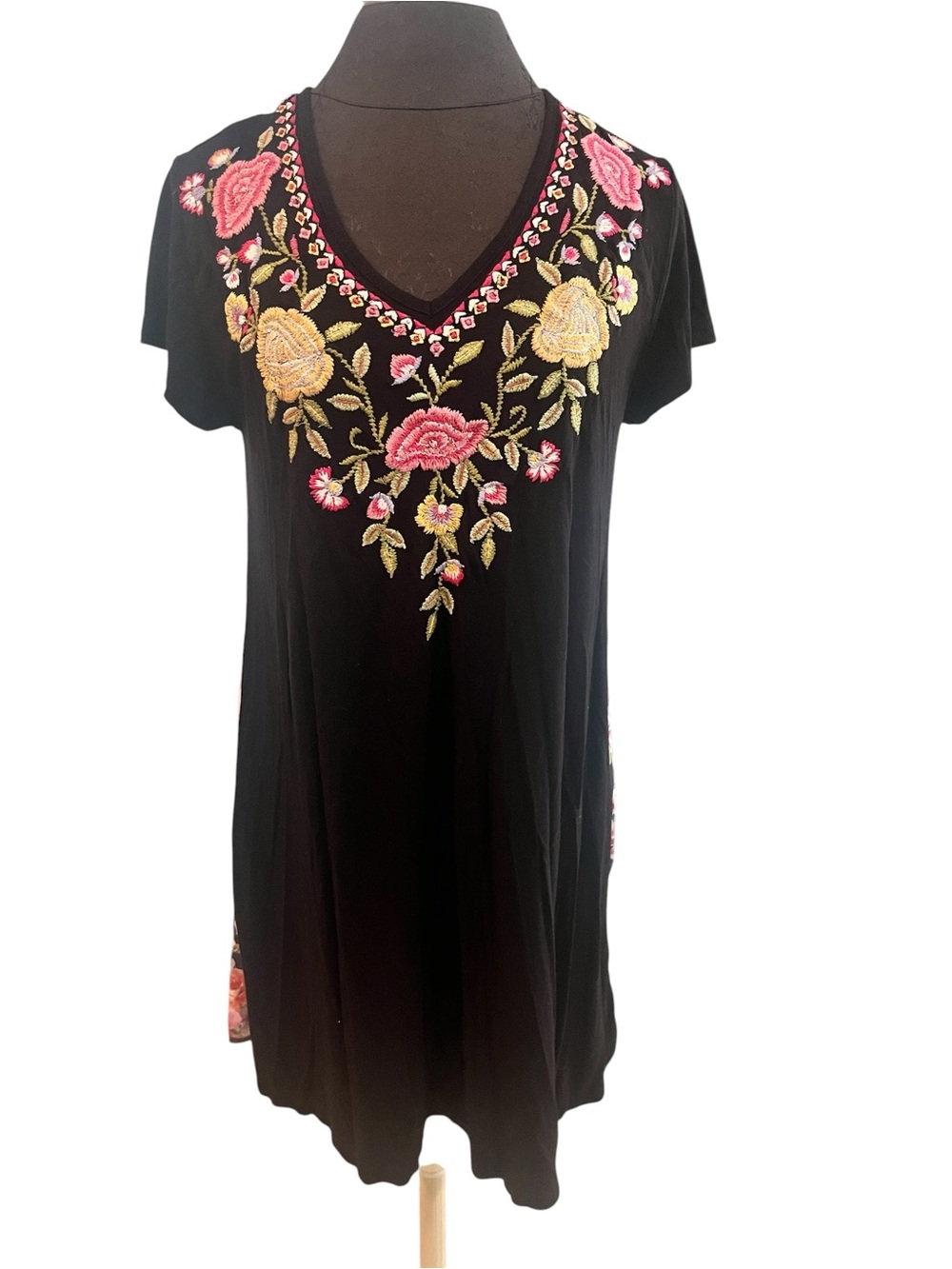 Karyn Seo Embroidered Dress Hand Made India Small